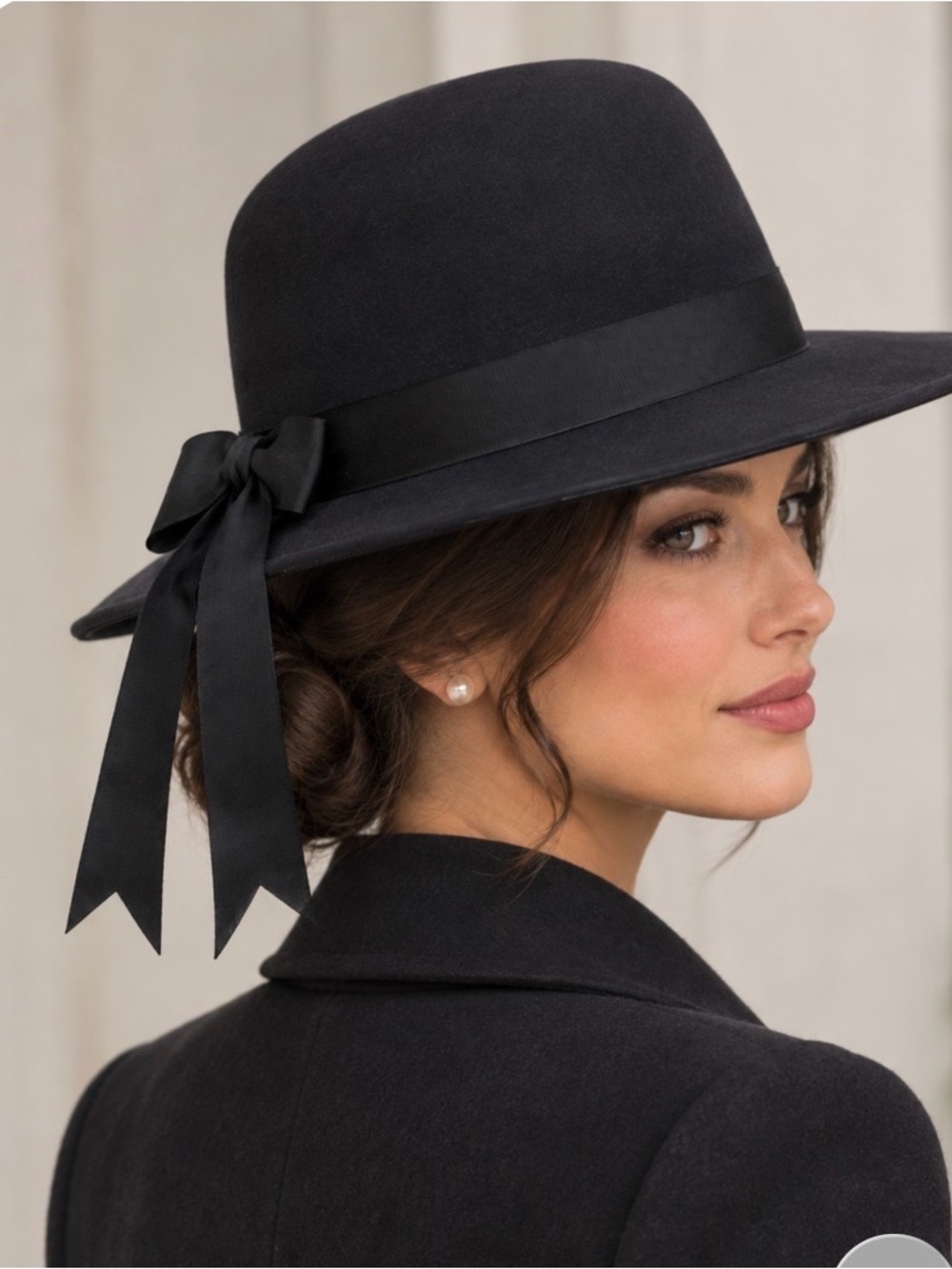 O’Farrell Hat co Women's Wide-Brim Felt Bowler Hat - Black